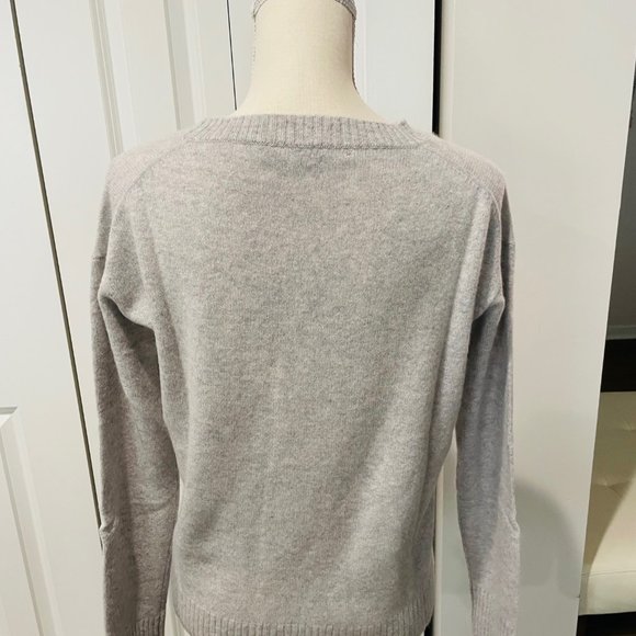 Skull Cashmere Gray Logo Sweater - Picture 3 of 6